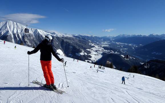 Highest ski resort in the Puster Valley (Pustertal) – ski resort Gitschberg Jochtal