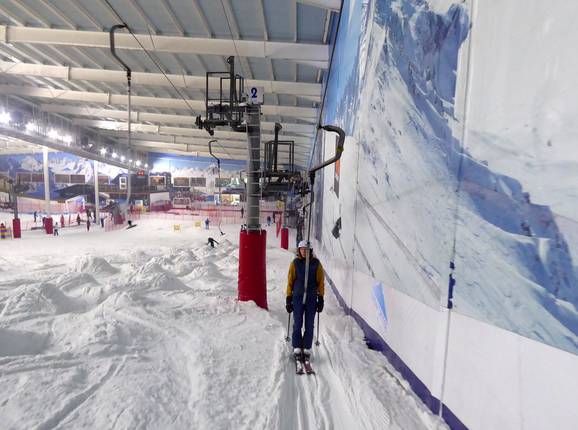 The Snow Centre (Poma 1) - J-bar