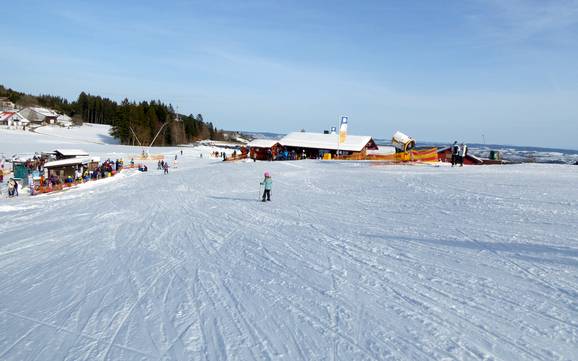 Ski resorts for beginners in the Allgäuer Seenland (Allgäuer Lakeland) – Beginners Schwärzenlifts – Eschach