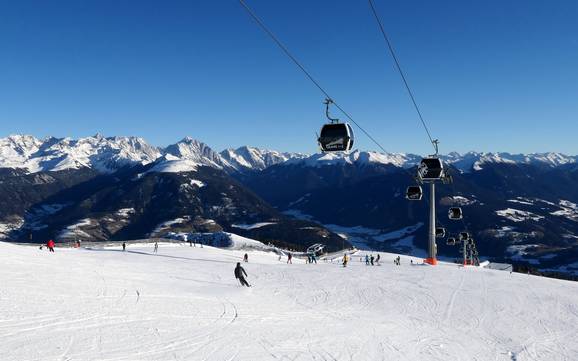 Slope offering Rieserferner Group – Slope offering Kronplatz (Plan de Corones)