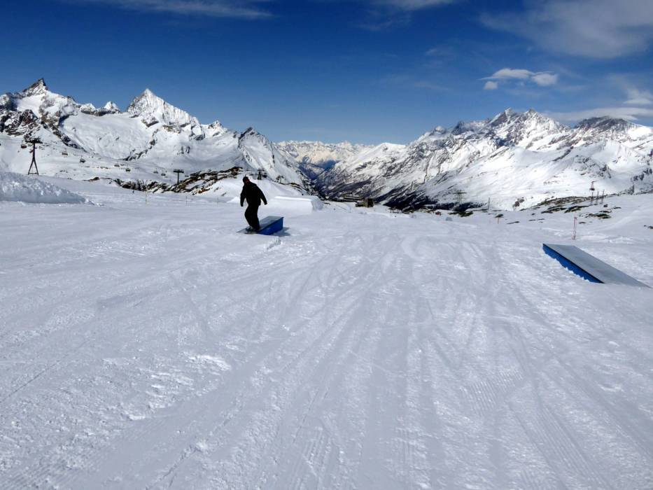 Snowpark Zermatt/Breuil-Cervinia/Valtournenche – Matterhorn - fun park ...